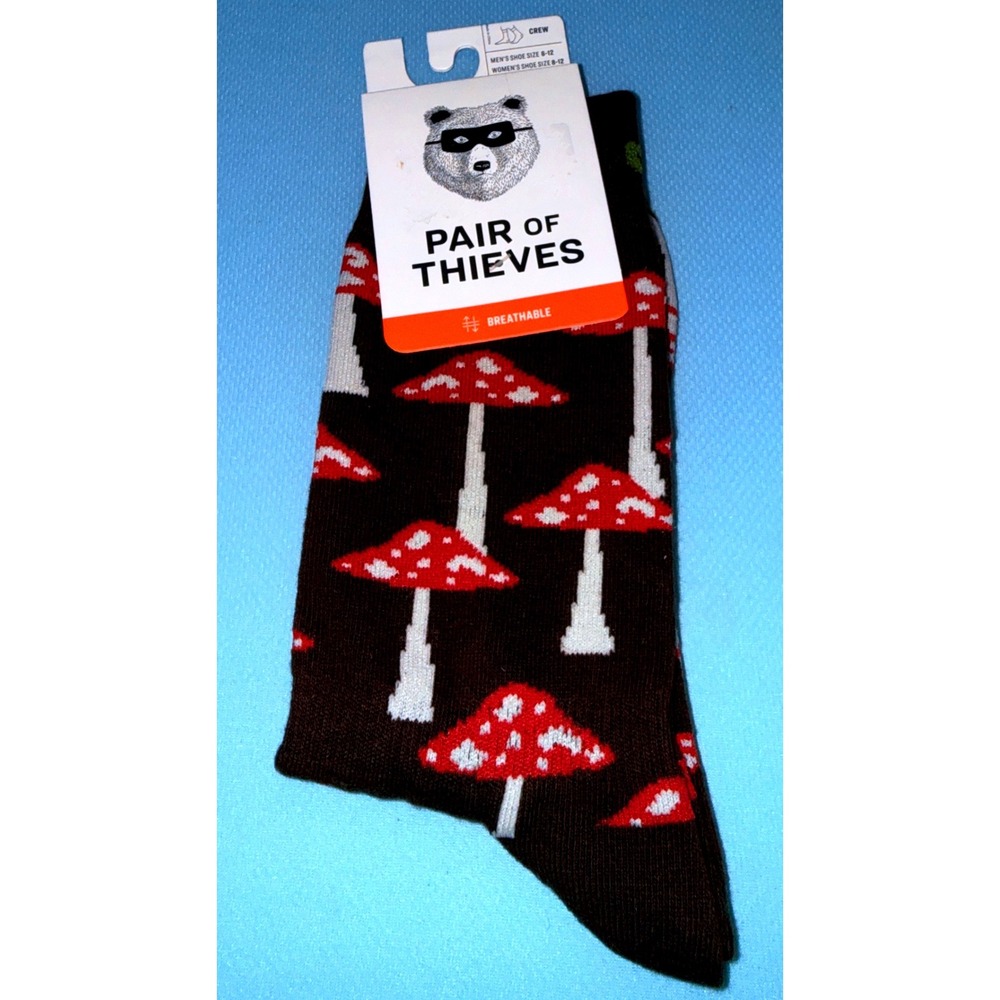 Pair of Thieves Mushroom Crew Socks Shoe Size 6-12 NWT Brown Red Toadstool Fungi